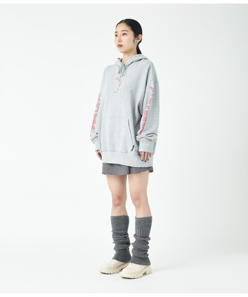 ANLIBERTY ANAP（アンリバティアナップ）の「ダメージロゴフーディー（パーカー・レディース・グレー/ブラック/ブルー・M/S）」の9枚目の写真