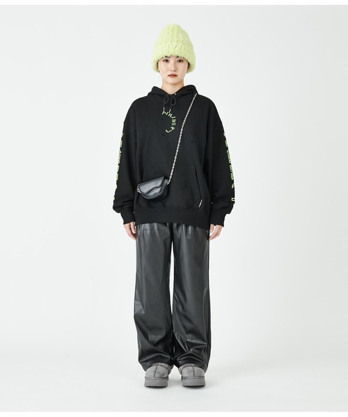 ANLIBERTY ANAP（アンリバティアナップ）の「ダメージロゴフーディー（パーカー・レディース・グレー/ブラック/ブルー・M/S）」の5枚目の写真
