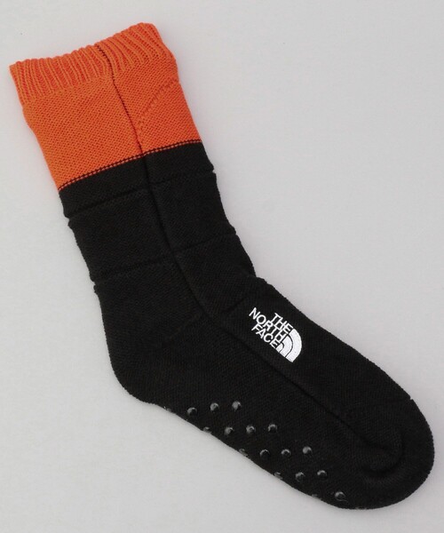THE NORTH FACE（ザノースフェイス）の「THE NORTH FACE/ザ・ノース・フェイス Nuptse Bootie Socks/ヌプシ ブーティ ソックス（ソックス/靴下・メンズ・イエロー/ブラウン/ブラック/オリーブ・SMALL/MEDIUM）」の4枚目の写真