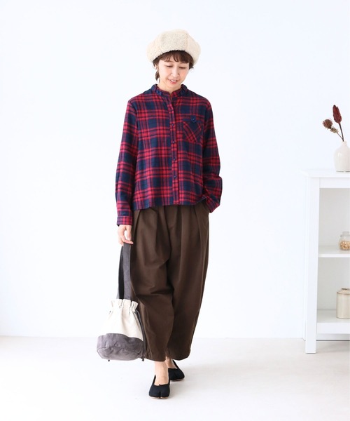 sanpo kuschel（サンポクシェル）の「カントリーなデニム添えワークシャツ（シャツ/ブラウス・レディース・レッド/ネイビー・FREE）」の3枚目の写真