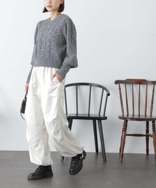 FREE'S MART(フリーズマート)の「◇パール付きケーブルショート丈ニット(ニット/セーター・レディース・ライトブルー/グレー/オフホワイト・FREE)」の14枚目の写真