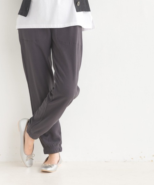 OMNES（オムネス）の「ふわ軽静電気防止マイクロフリースジョガーパンツ（その他パンツ・レディース・チャコールグレー/ベージュ/キャメル/ブラック・MEDIUM/LARGE）」の22枚目の写真