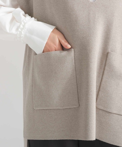 PICCIN（ピッチン）の「ポケット付きニットベスト（ニット/セーター・レディース・ブラック/グレイッシュベージュ/オフホワイト・M）」の22枚目の写真