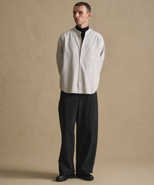 PUBLIC TOKYO（パブリックトウキョウ）の「コンフォートリラックスバンドカラーシャツ（シャツ/ブラウス・メンズ・ホワイト/ライトブラウン/ストライプ/ブルー/ダークブラウン/ベージュ×ブラック/ホワイト×ブルー/ホワイト×ブラウン・2/1/0/3/000）」の20枚目の写真