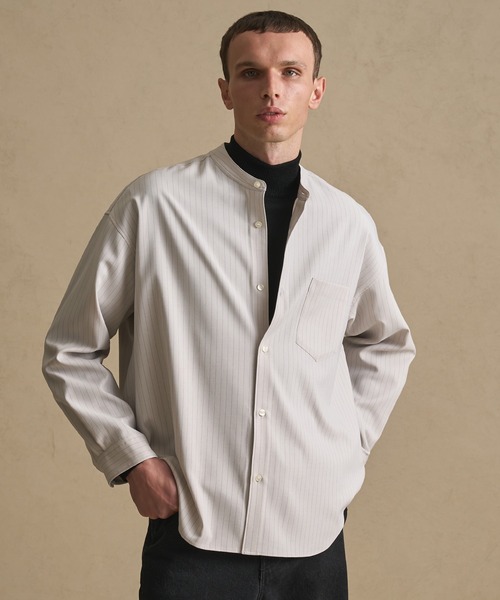 PUBLIC TOKYO（パブリックトウキョウ）の「コンフォートリラックスバンドカラーシャツ（シャツ/ブラウス・メンズ・ホワイト/ライトブラウン/ストライプ/ブルー/ダークブラウン/ベージュ×ブラック/ホワイト×ブルー/ホワイト×ブラウン・2/1/0/3/000）」の9枚目の写真