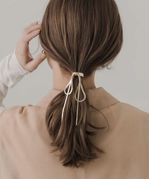 SMELLY（スメリー）の「スネークチェーンリボンヘアカフセット（その他ヘアアクセサリー・レディース・シルバー/ゴールド・-）」の5枚目の写真