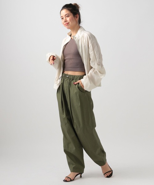 BAYFLOW(ベイフロー)の「ライントラックジャケット(ナイロンジャケット・レディース・ブラック/ブルー/オフホワイト・FREE)」の11枚目の写真