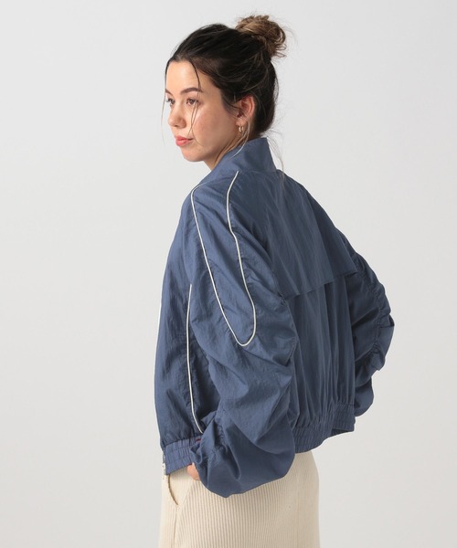 BAYFLOW(ベイフロー)の「ライントラックジャケット(ナイロンジャケット・レディース・ブラック/ブルー/オフホワイト・FREE)」の20枚目の写真