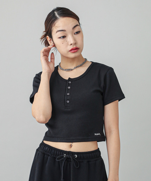 X-girl(エックスガール)の「HENLEY NECK S/S TOP(Tシャツ/カットソー・レディース・ブルー/ブラック/ホワイト・S/M)」の1枚目の写真