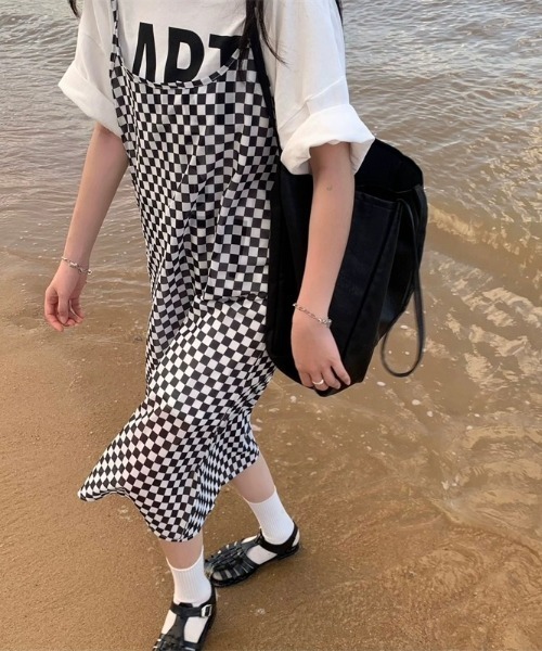 SHEENA(シーナ)の「チェッカーフラッグシアーキャミワンピース(ワンピース・レディース・ホワイト×ブラック・M)」の13枚目の写真