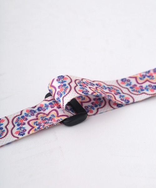 チチカカ（チチカカ）の「プリントマルチストラップ（その他小物・レディース・カラフル/ホワイト・FREE）」の12枚目の写真