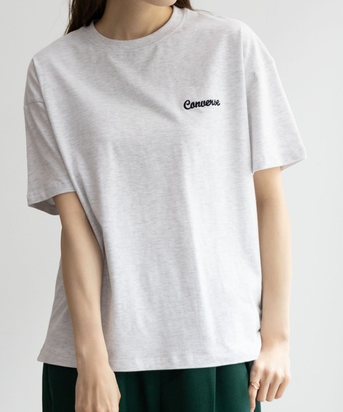 CONVERSE(コンバース)の「CONVERSE バックロゴ刺繍シューズプリントTシャツ 綿100%(Tシャツ/カットソー・レディース・ライム/ネイビー/オートミール・M/L)」の4枚目の写真