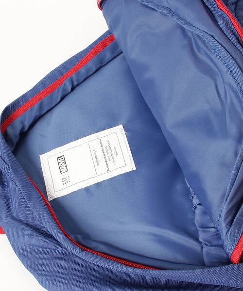 GAP(ギャップ)の「GapKids | マーベル リサイクル バックパック(バックパック/リュック・キッズ・ブラック/ブルー・ONE SIZE)」の3枚目の写真