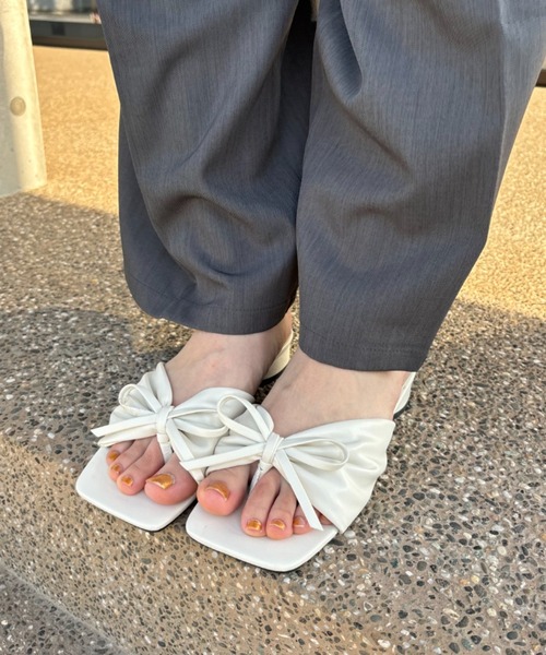 Birthday room（バースデイルーム）の「リボンサンダル（サンダル・レディース・ブラック/ホワイト・SMALL/MEDIUM/LARGE）」の19枚目の写真