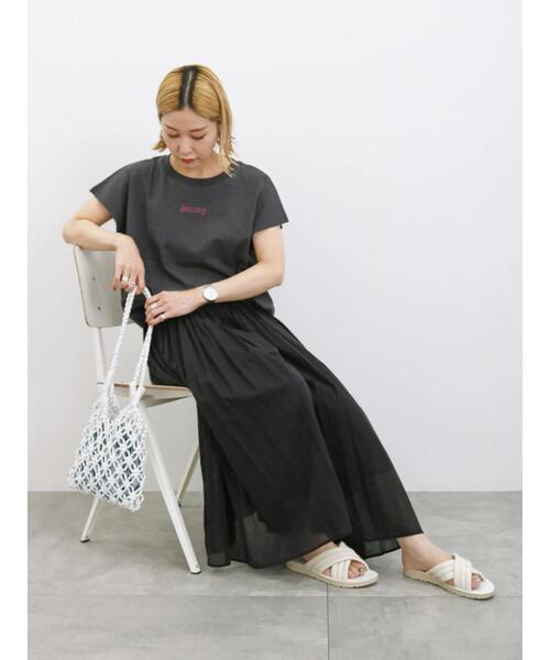 Samansa Mos2 blue（サマンサモスモスブルー）の「巾着付コードマクラメバッグ（ハンドバッグ・レディース・ブラック/パープル/オフホワイト・F）」の11枚目の写真