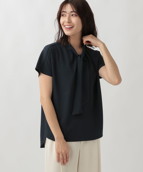 Elura（エルーラ）の「サラサラサマーボウタイブラウス/105363（シャツ/ブラウス・レディース・ホワイト系その他5/ホワイト/ブラック/ダークネイビー/ブルー系その他6・FREE）」の8枚目の写真