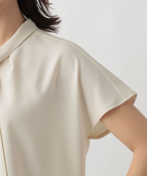 Elura（エルーラ）の「サラサラサマーボウタイブラウス/105363（シャツ/ブラウス・レディース・ホワイト系その他5/ホワイト/ブラック/ダークネイビー/ブルー系その他6・FREE）」の22枚目の写真