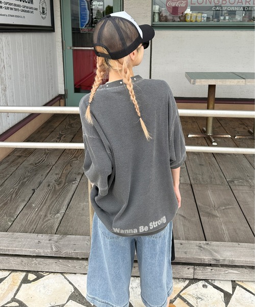sedacle(セダクル)の「ワッフルスタッズTEE(Tシャツ/カットソー・メンズ・ベージュ/ブラック/アイボリー・SMALL/MEDIUM/LARGE)」の11枚目の写真