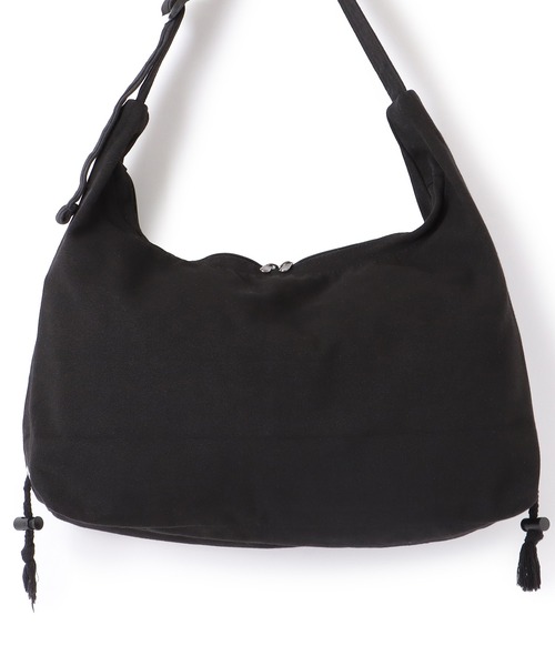 【セール】ドローコード付き ソリッドカラー ソフト ショルダー ファスナー バッグ（クラッチバッグ）｜Lace Ladies（レースレディース