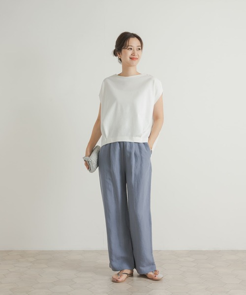 URBAN RESEARCH DOORS（アーバンリサーチドアーズ）の「コットンバックタックフレンチプルオーバー（Tシャツ/カットソー・レディース・ブラック/オフホワイト/ブルー/チャコールグレー・MEDIUM）」の22枚目の写真