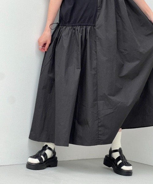 y/m（イム）の「異素材ドッキングドロストワンピース（ワンピース・レディース・ブラック/キャメル/アイボリー・FREE）」の9枚目の写真