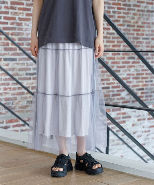 LAKOLE(ラコレ)の「サイドラインチュールスカート / 129024(スカート・レディース・ブラック/オフホワイト/グレー・SMALL/MEDIUM)」の14枚目の写真