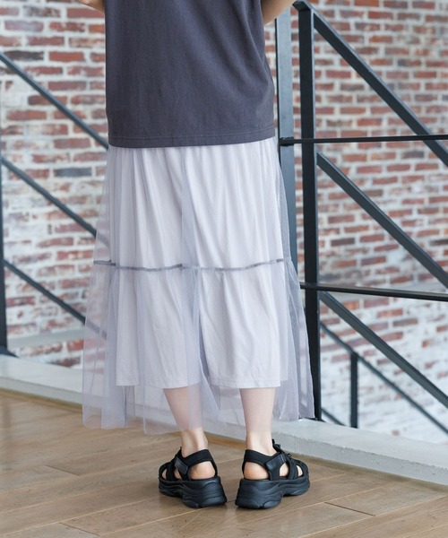 LAKOLE(ラコレ)の「サイドラインチュールスカート / 129024(スカート・レディース・ブラック/オフホワイト/グレー・SMALL/MEDIUM)」の16枚目の写真