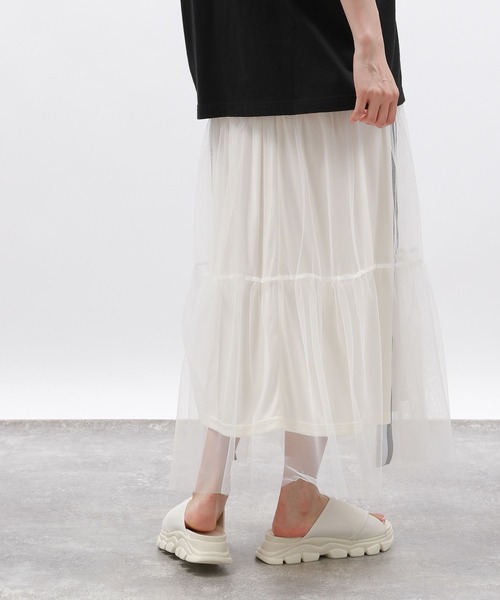 LAKOLE(ラコレ)の「サイドラインチュールスカート / 129024(スカート・レディース・ブラック/オフホワイト/グレー・SMALL/MEDIUM)」の22枚目の写真