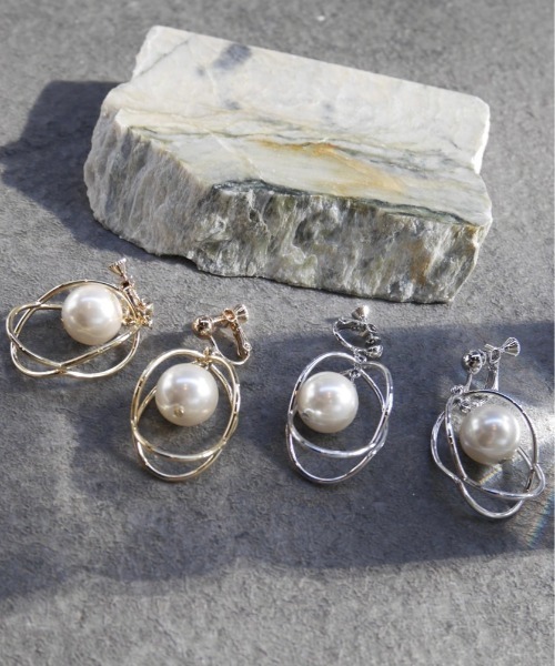 amplis（アンプリス）の「【amplis/アンプリス】lots earring / ロットイヤリング（イヤリング・レディース・シルバー/ゴールド・FREE）」の7枚目の写真