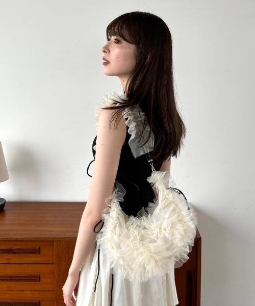 FRAY I.D（フレイアイディー）の「チュールフリル2wayバッグ（ハンドバッグ・レディース・アイボリー/ブラック/モカ・FREE）」の2枚目の写真