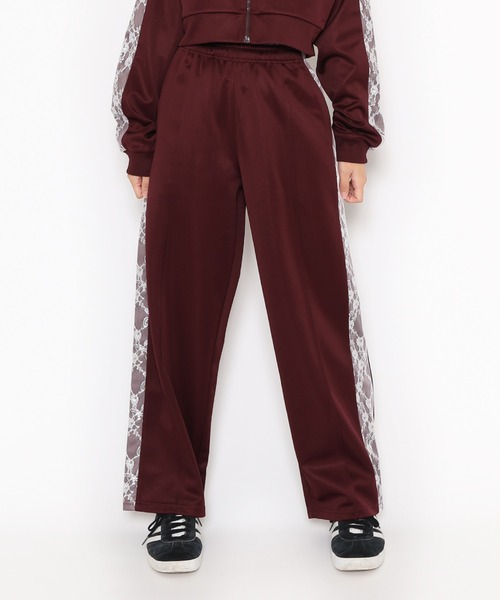 PUNYUS（プニュズ）の「レースライントラックパンツ（その他パンツ・レディース・ブルー/グレー/ワイン/ブラック・1/2/3/4）」の14枚目の写真