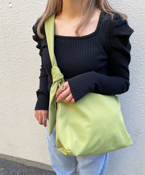 SHEPP(シープ)の「チェーンベルト ショルダーバッグ(ショルダーバッグ・レディース・グリーン/ブラック・F)」の7枚目の写真