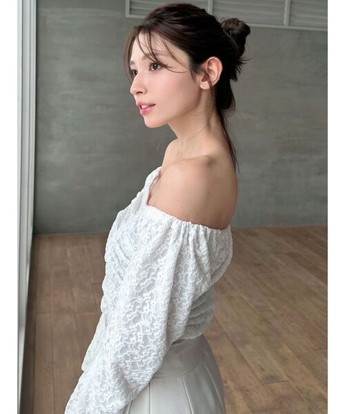 RESEXXY(リゼクシー)の「ギャザーポイントブラウス(シャツ/ブラウス・レディース・ブラック/グリーン/ホワイト・FREE)」の11枚目の写真