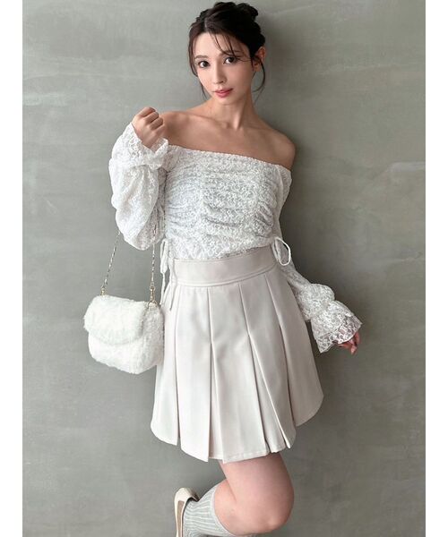 RESEXXY(リゼクシー)の「ギャザーポイントブラウス(シャツ/ブラウス・レディース・ブラック/グリーン/ホワイト・FREE)」の13枚目の写真