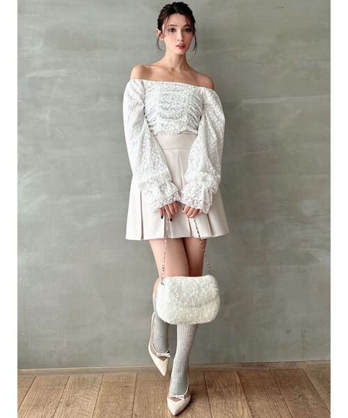 RESEXXY(リゼクシー)の「ギャザーポイントブラウス(シャツ/ブラウス・レディース・ブラック/グリーン/ホワイト・FREE)」の17枚目の写真