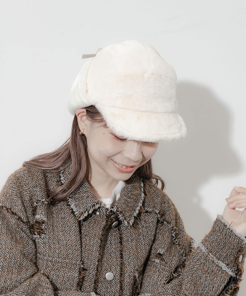 SMELLY（スメリー）の「2WAYフライトキャップ（キャップ・レディース・ブラック/アイボリー・-）」の9枚目の写真