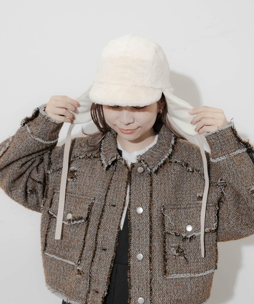 SMELLY（スメリー）の「2WAYフライトキャップ（キャップ・レディース・ブラック/アイボリー・-）」の10枚目の写真