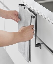 tower（タワー）の「【tower】シンク下収納扉タオルハンガー 高さ15cm（キッチン収納）」