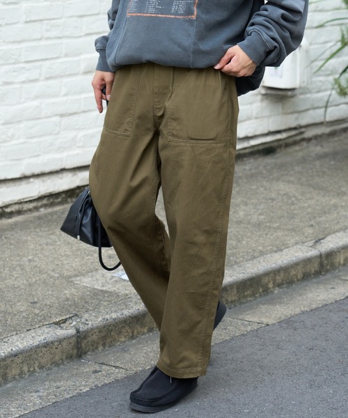 CIAOPANIC TYPY(チャオパニックティピー)の「ヘリンボンストレートベイカーワイドパンツ(チノパンツ・メンズ・ブラック/カーキ/ベージュ・MEDIUM/LARGE)」の7枚目の写真