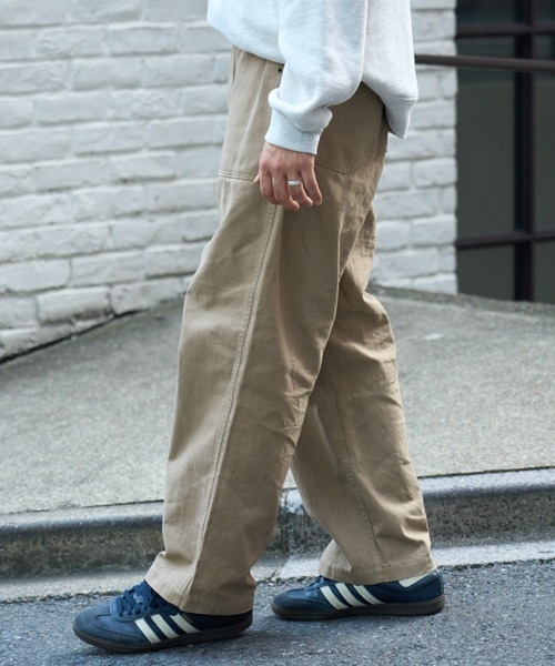 CIAOPANIC TYPY(チャオパニックティピー)の「ヘリンボンストレートベイカーワイドパンツ(チノパンツ・メンズ・ブラック/カーキ/ベージュ・MEDIUM/LARGE)」の17枚目の写真