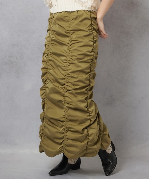Lull(ルル)の「【Lull / ルル】シャーリングデザインカーゴスカート(スカート・レディース・ブラック/オリーブ・ONESIZE)」の7枚目の写真