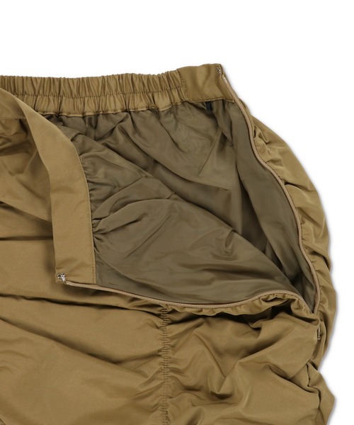 Lull(ルル)の「【Lull / ルル】シャーリングデザインカーゴスカート(スカート・レディース・ブラック/オリーブ・ONESIZE)」の14枚目の写真