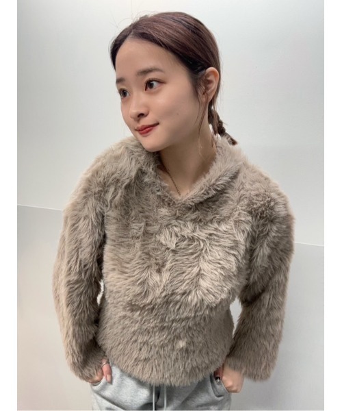 LYEON(リヨン)の「シャギーパーカー/シャギーニットプルオーバー(パーカー・レディース・ベージュ/オフホワイト・FREE)」の7枚目の写真