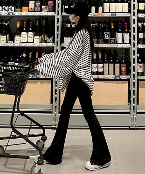 Sibra（シブラ）の「リブフレアーパンツ（その他パンツ・レディース・キャメル/ブラック・M）」の4枚目の写真