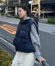 中綿ダウンベスト