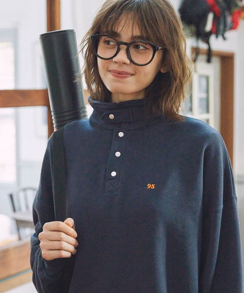 美品 ヌメロベントゥーノ サイズS スウェット レース切り替え オーバーサイズ 美品 ヌメロベントゥーノ サイズS スウェット レース切り替え