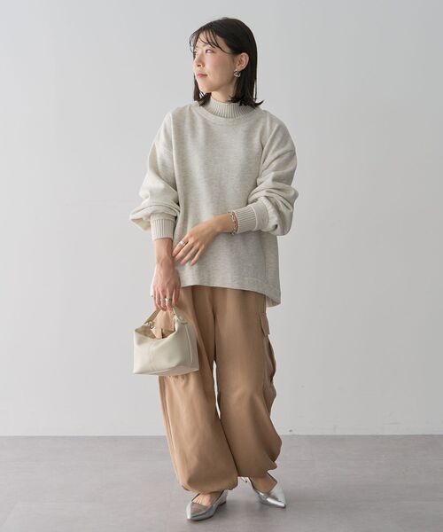 Green　Parks（グリーンパークス）の「配色リブニットドッキング裏起毛プルオーバー（スウェット・レディース・ライトグレー/ライトブルー/ブラック/ベージュ/ホワイト系その他/ライトグリーン・FREE）」の17枚目の写真