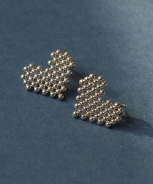 メタルドットハートピアス