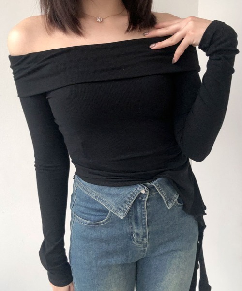 kirakiraShop(キラキラショップ)の「オフショルダー サイドギャザー リブ カットソー(ニット/セーター・レディース・ホワイト/ブラウン/ブラック/グレー・FREE)」の8枚目の写真