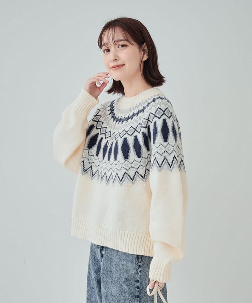 Cutie Blonde（キューティーブロンド）の「【S-LL】ゆるっと大人レトロなノスタルジック求心柄ニット（ニット/セーター・レディース・ホワイト系6/グレー系3/ブラウン系その他5・01/02/03/04）」の5枚目の写真